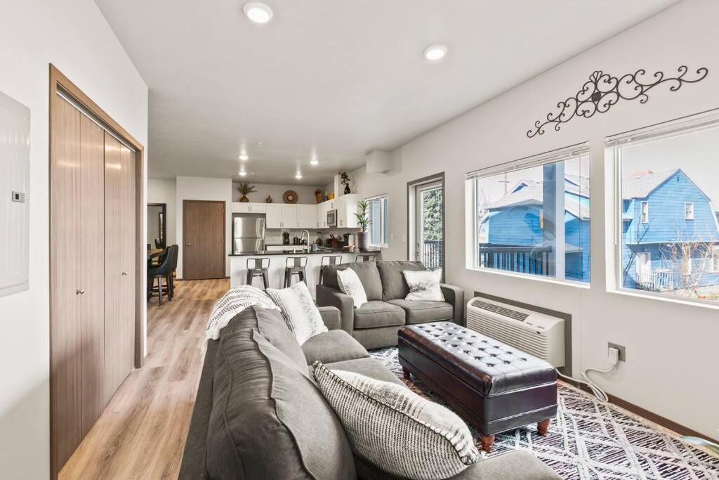 Spacious New 2 Bed 2 Bath Apt By Downtown Spokane Exterior foto