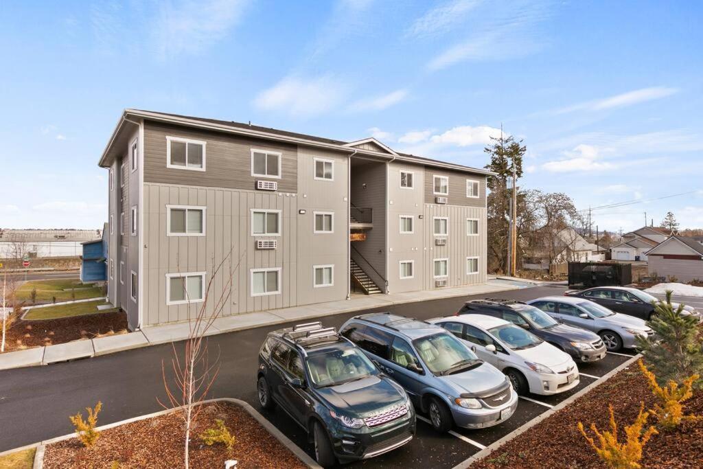 Spacious New 2 Bed 2 Bath Apt By Downtown Spokane Exterior foto